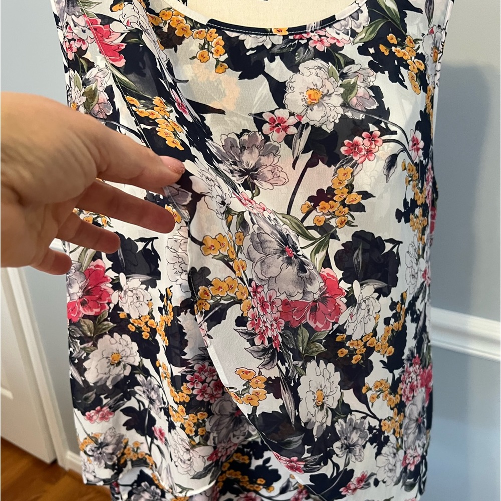 Floral Roz & Ali blouse - Picture 2 of 7